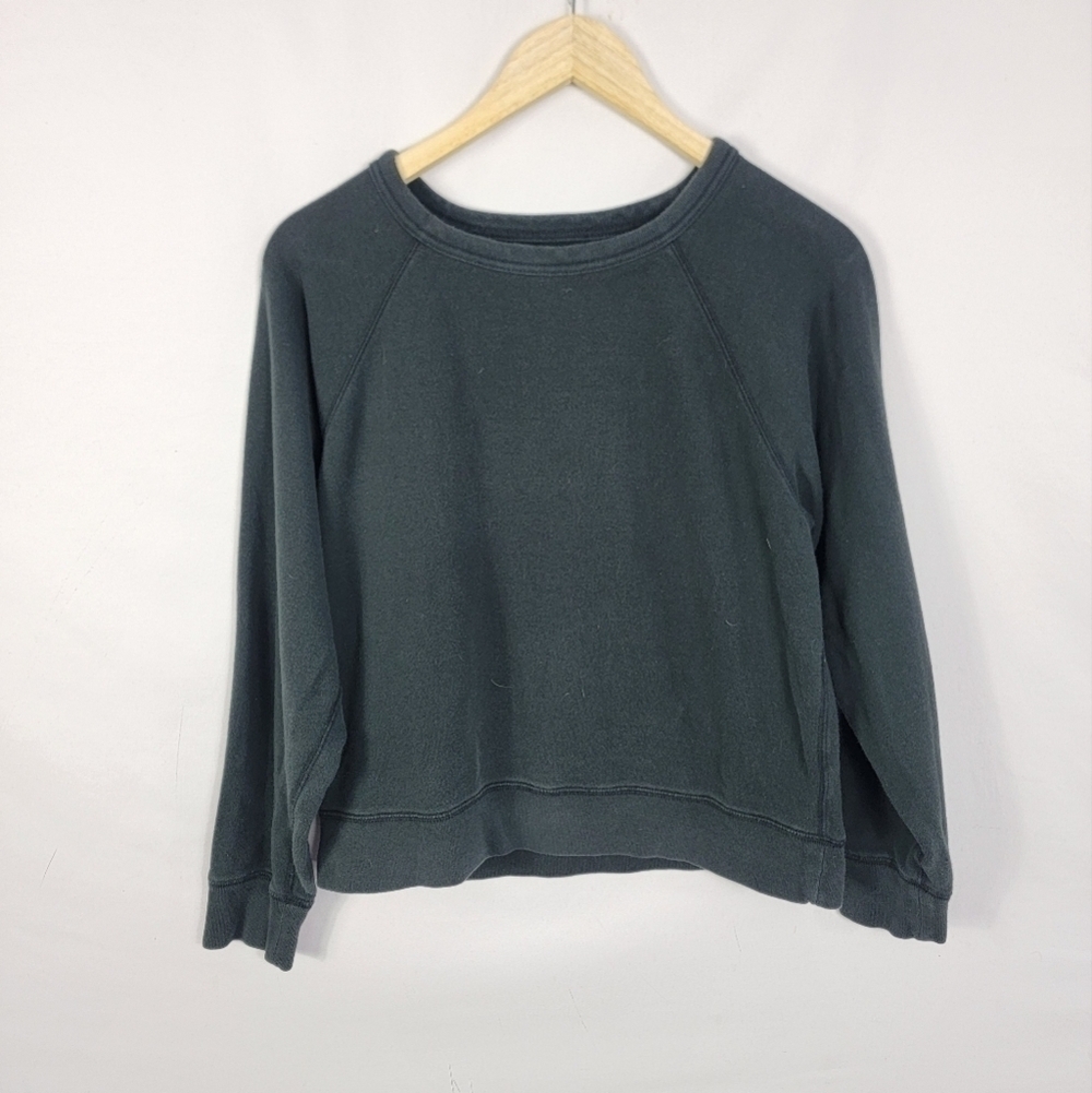 Everlane Medium sweater